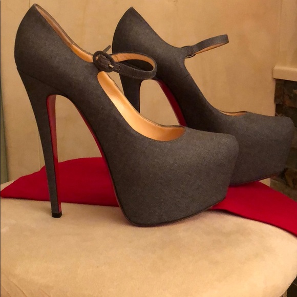 Christian Louboutin Shoes - CHRISTIAN LOUBOUTIN NEW 40 GRAY MARY JANE STILETTO